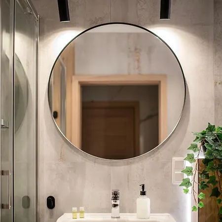 Easy Rent - Centrum Prusa, 2 Bedroom, 24h Check-in * 卢布林